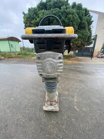 Vibrační pěch Wacker BS50 - 2