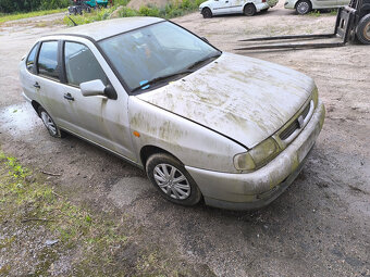 Seat cordoba veškeré náhradní díly z vozu.Levně - 2