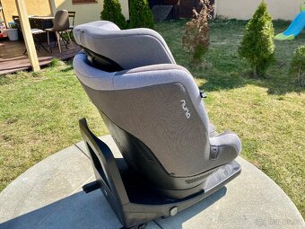 Nuna REBL plus autosedačka - 2