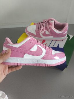 Dámské nike dunk růžové boty - 2