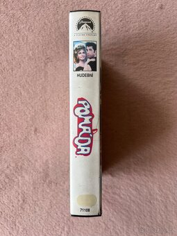 Pomáda - John Travolta, Olivia Newton- John VHS 2000 - 2