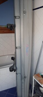 Střešní box uzamykatelný i s příčnými nosníky - 2