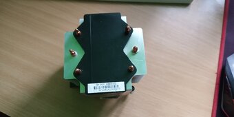 Chladič k procesoru Fujitsu AVC - 2
