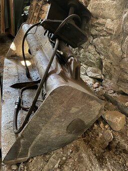 Svahová lžíce 120 cm hydraulicky naklápěná svahovka - 2