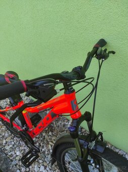 Značkové dětské kolo SCUD 26"/13" - 2