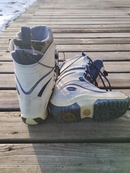 Snowboardové boty vel. 38-39 - 2