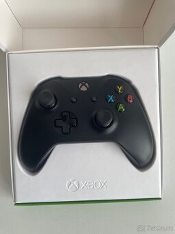 XBOX ONE ovladač - 2