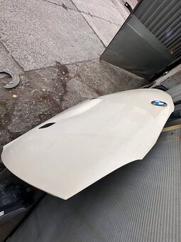 Kapota bmw E87 - 2