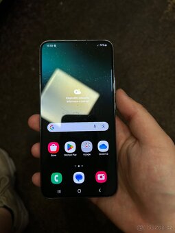 Samsung S22+ - 2