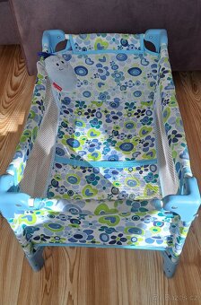 Skládací cestovní postýlka pro panenky - 2