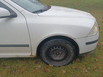 Škoda Octavia 2 1.9 tdi BXE - 2