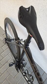 Karbonové silniční kolo Dedacciai Nerissimo 3.Zero - 2