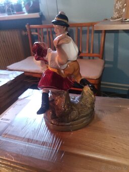 Starožitná sochá - 2