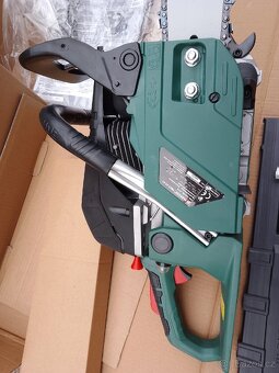 Motorová pila Parkside - 2