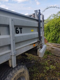 Rozmetadlo hnoje Cynkomet N-221/3-1. - 2