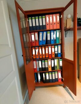 HEMNES VITRÍNA  - 2