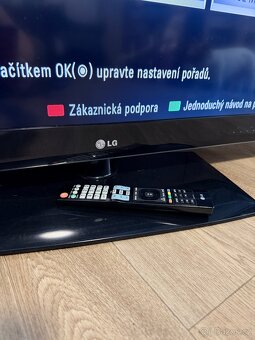 Televize LG 42” (model 42LE5300) - 2