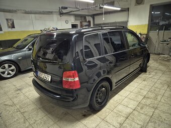 VW Touran 1.9 tdi 77kw - 2