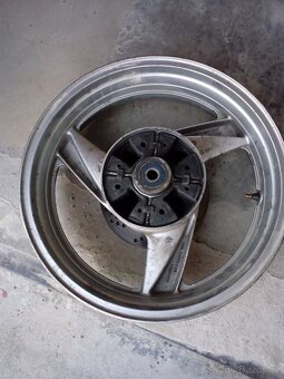 Zadní kolo 17" Kawasaki ZZR. - 2