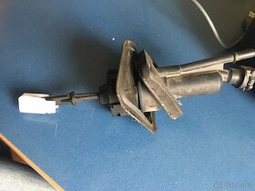 Ford Focus II - hlavní spojkový válec - 2