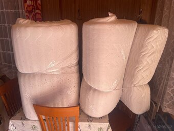 Postel + 2x matrace - 2