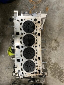 Renault Trafic díly motoru rok výroby 2020 - 2