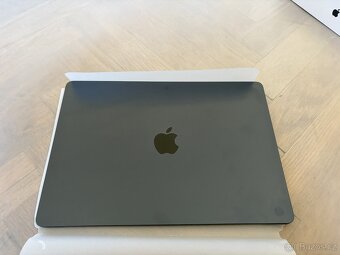 Apple MacBook Air 15" (M4) – Midnight - 2