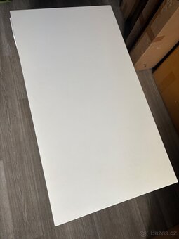 Bílý konferenční stůl 100x55x47cm - 2