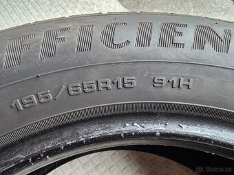 Pneu GoodYear 195/65 R15 - 2