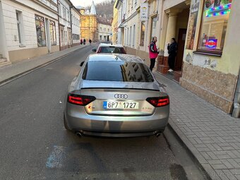 Audi A5 Coupe 2.7 TDi 140 Kw - 2