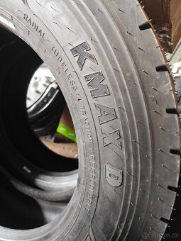 Goodyear KMAX D 295/60 R 22, 5 - 2