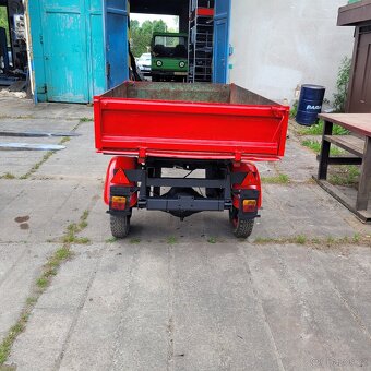 Sklápěcí přívěs za malotraktor z Multicar M22 - 2