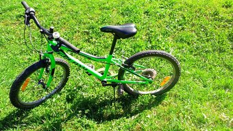 Dětské kolo rám 10", kola 20" - 2