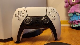 Playstation 5 s mechanikou, vyčištěný, plně funkční s hrou - 2