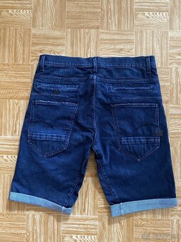 panske dzinove sortky,kratasy g-star raw d-staq velkost W35. - 2