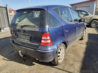 Mercedes-Benz A - 2