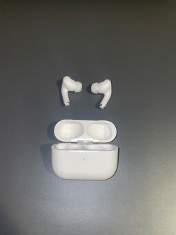 AirPods Pro 2 - Ještě v záruce (Datart + AppleCare) - 2