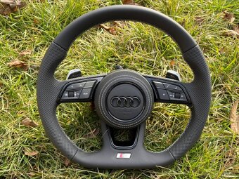 AUDI VOLANT - ZKOSENY - AIRBAG - RS PADLA - 2