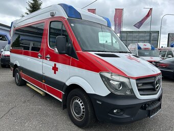 Mercedes-Benz Sprinter 2.2 CDI Sanitní vůz - manuál - 2