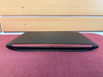 Acer Nitro 5 - 2