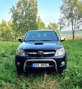 TOYOTA HILUX, 2,5 D, 4x4, 157XXX tis km, STK do 5/2027 - 2