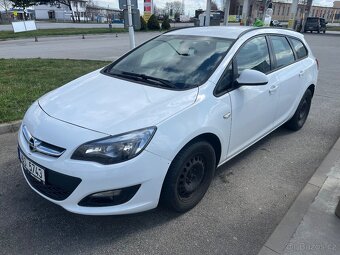 Opel Astra 1.6 CDTi ST 81 kw - 2