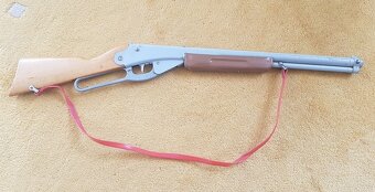staré hračky- klavír a Colt LONE STAR, špuntovka,..bakelit - 2