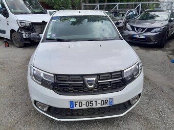 Dacia Sandero 1,0i - 2