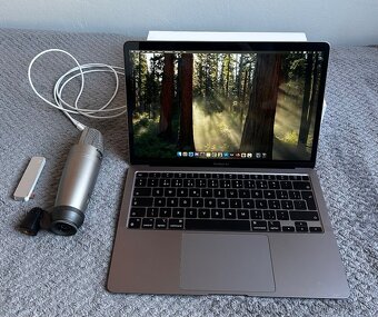 MacBook Air M1 98% baterie 30 cycle - 2