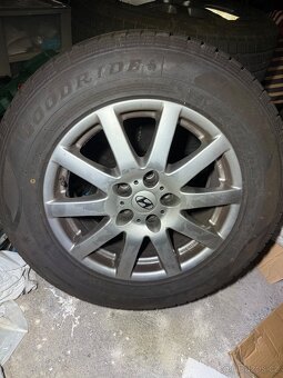 Zimní pneu 235/65 r 17 na alu 7x17 et 41 5x114,3 - 2