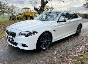 Spoustu dílů na F10 F11 LCI M550D 280kw 2015 124tis km - 2