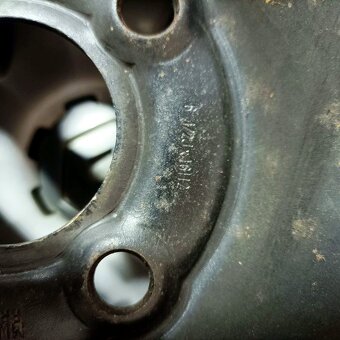 16" plechová kola – 4x100 – RENAULT (DACIA, NISSAN)  Disky: - 2