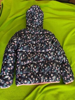 Dívčí oboustanná přechodová bunda vel. 134 - 2