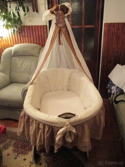 XXLProutěný koš pro miminko 103x65 - 2